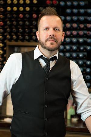 Jeremy, Cheveux Salon, Asheville, NC artists-jarod-bio-cheveux-salon-asheville
